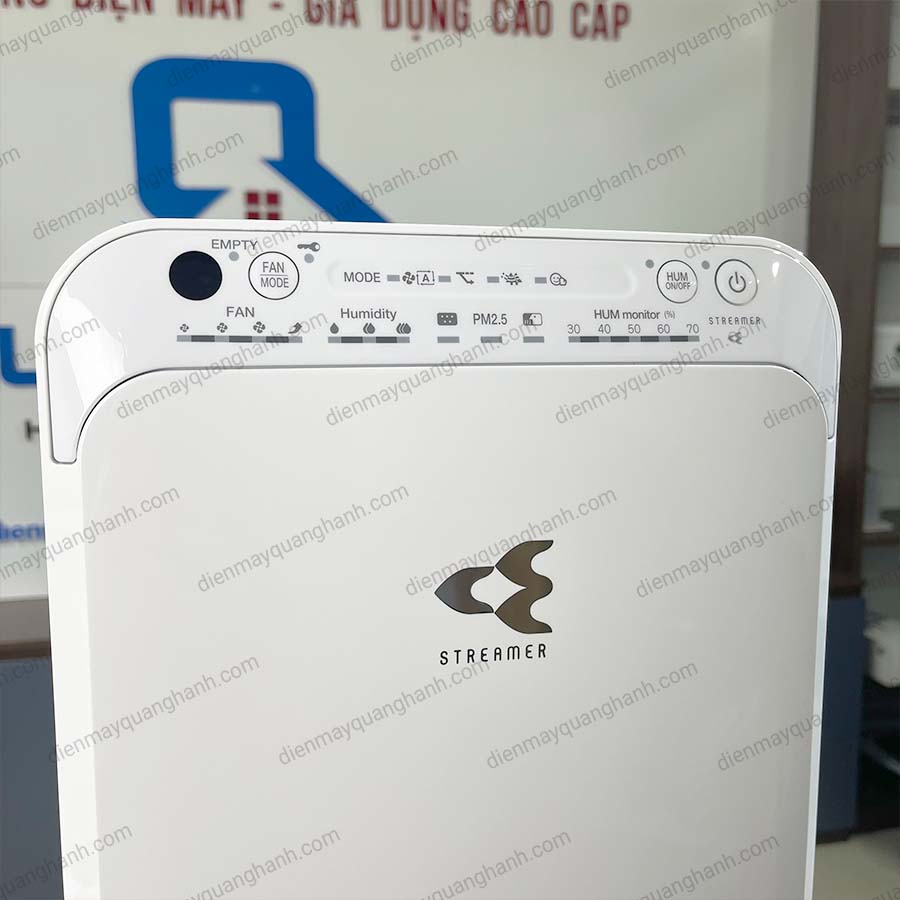 Ảnh thực tế Máy lọc không khí và tạo ẩm Daikin MCK55TVM6