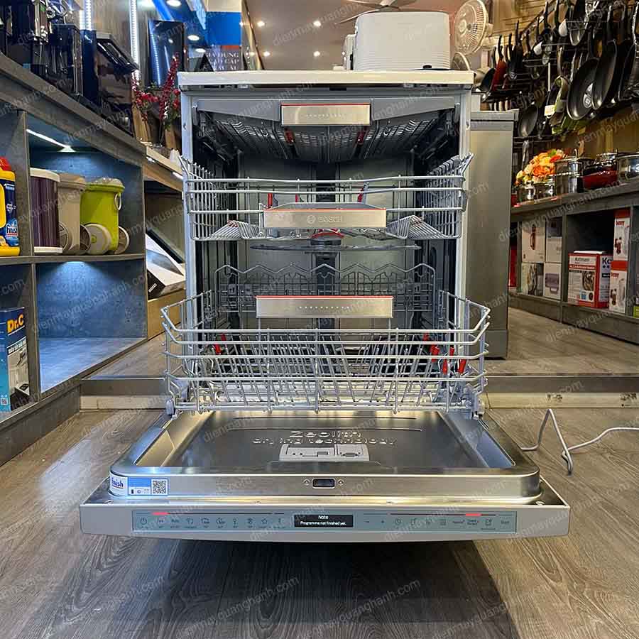 Ảnh thực tế Máy rửa bát Bosch SMS8YCI03E