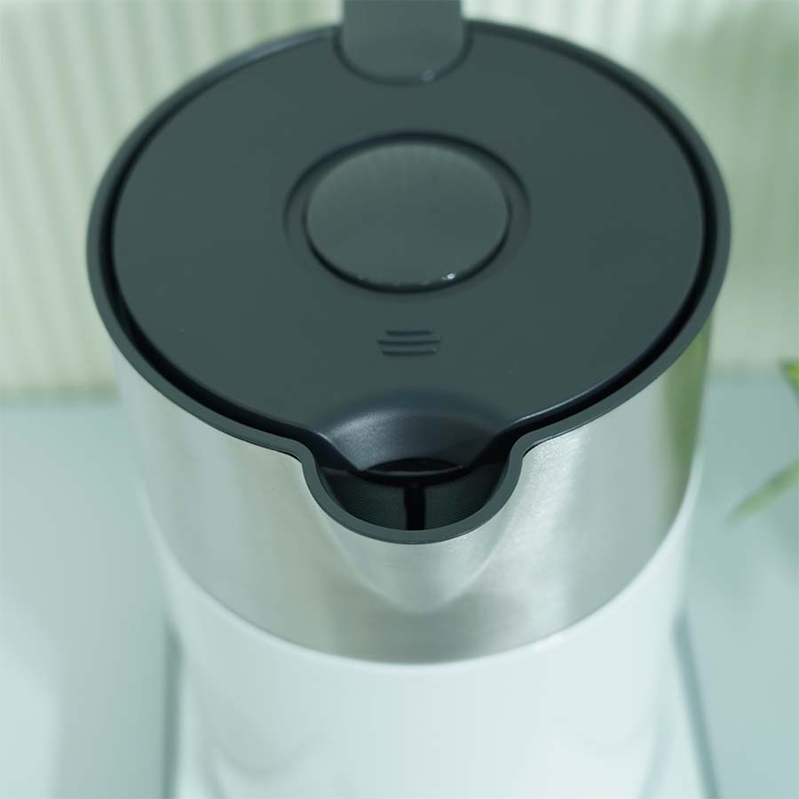Ảnh thực tế Ấm siêu tốc Bosch TWK8611P dung tích 1.5L