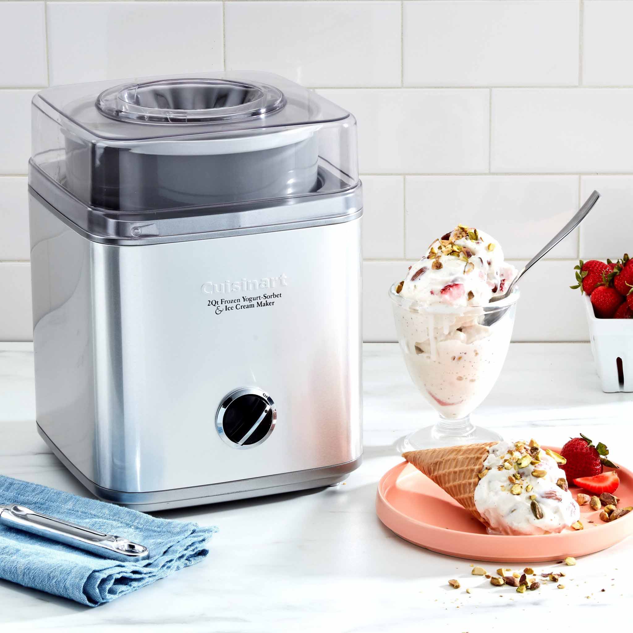 Máy là kem Cuisinart ICE-30BCHK