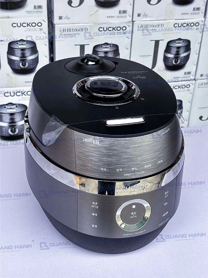Ảnh thực tế Nồi cơm điện cao tần áp suất Cuckoo CRP-JHR1060FD dung tích 1.8 Lít