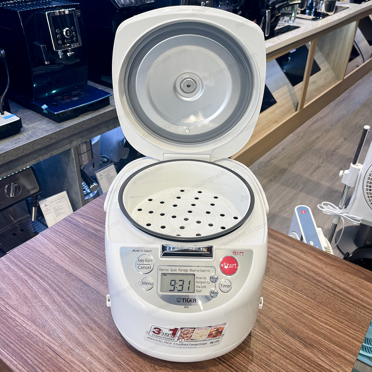 Ảnh thực tế Nồi cơm điện tử Tiger JBA-A18W 1.8 lít